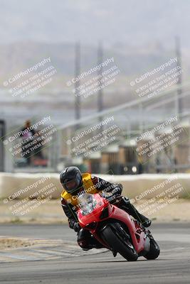 media/Mar-02-2025-Race Pace (Sun) [[8bec80ae00]]/12-Vested (Turn 2) 1111am/